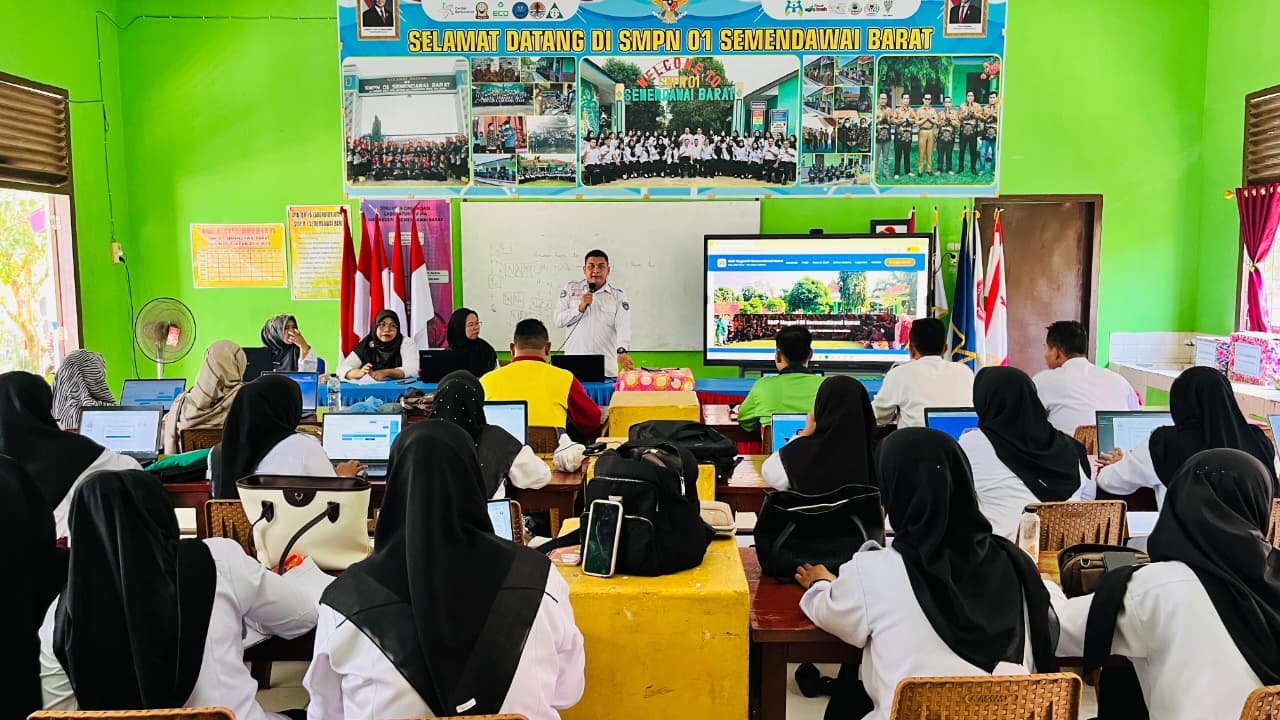 Transformasi Pendidikan, SMPN 1 Sembar Luncurkan Website Sekolah