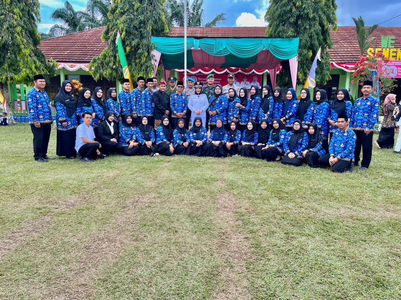 SMP Negeri 01 Semendawai Barat