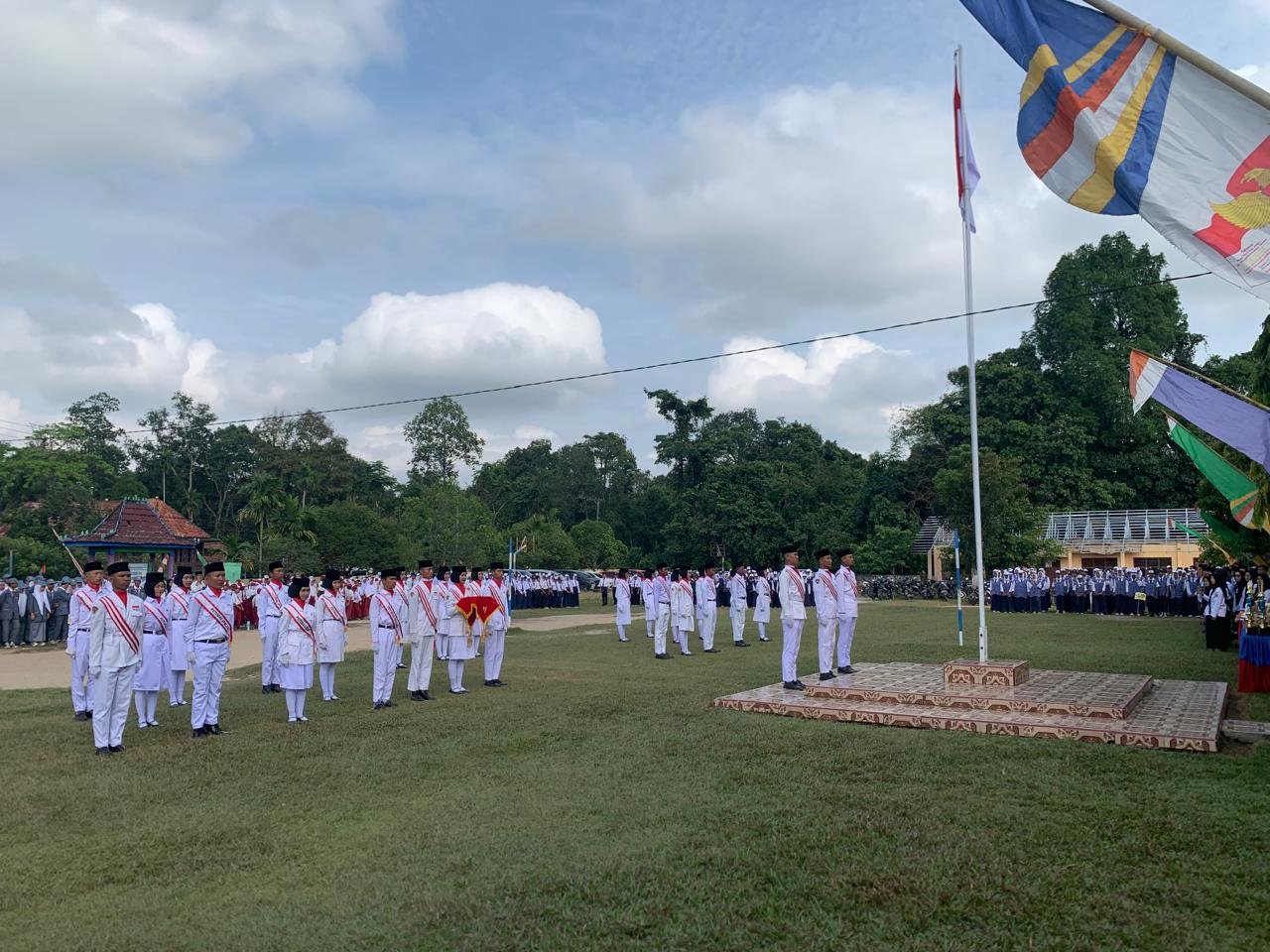 SMP Negeri 01 Semendawai Barat